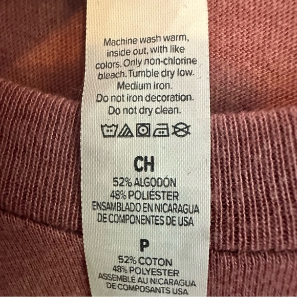 Rolling Stones Rose Pink Graphic Soft T-shirt Women’s size small - Picture 5 of 5